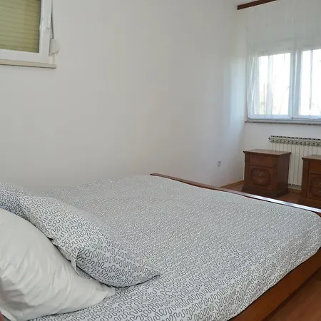 Adele Apartamento *